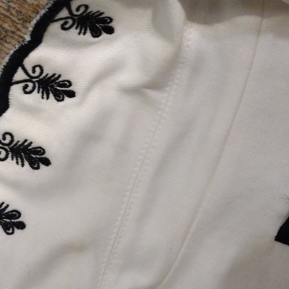 💥EUC Grace Elements Embroidered Cream Jacket - Picture 5 of 12